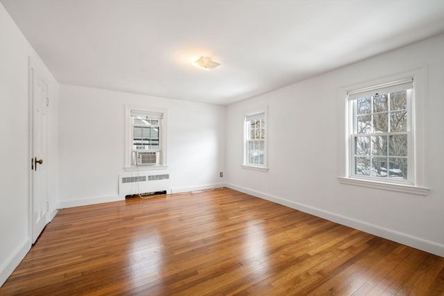 159 Payson Rd, Brookline, MA 02467