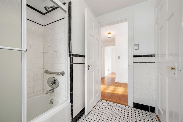 159 Payson Rd, Brookline, MA 02467