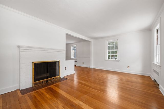 159 Payson Rd, Brookline, MA 02467