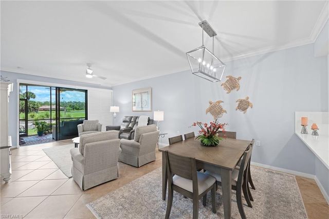 9844 Venezia CIR 711, Naples, FL 34113