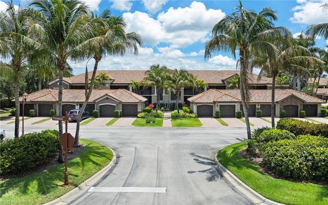 9844 Venezia CIR 711, Naples, FL 34113