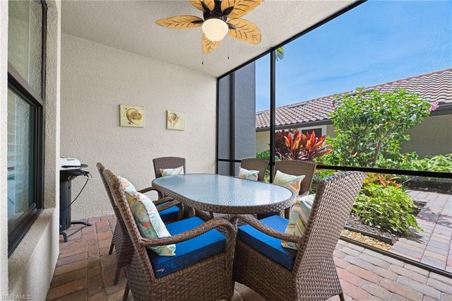 9844 Venezia CIR 711, Naples, FL 34113