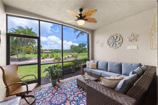 9844 Venezia CIR 711, Naples, FL 34113