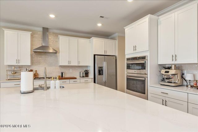 1104 Navigator Avenue, Marlboro, NJ 07746