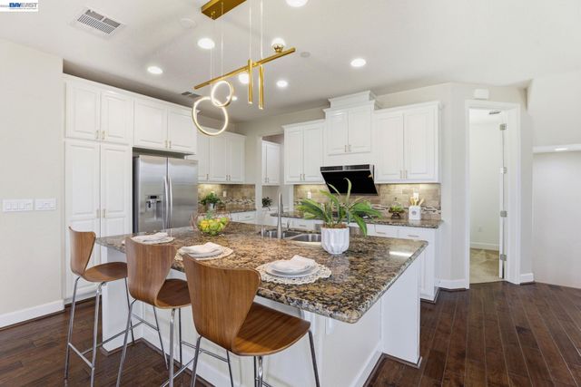 3398 Araldi Ln, Dublin, CA 94568
