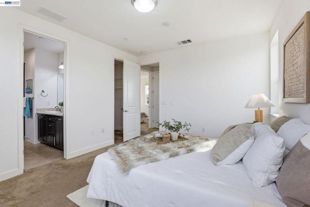 3398 Araldi Ln, Dublin, CA 94568