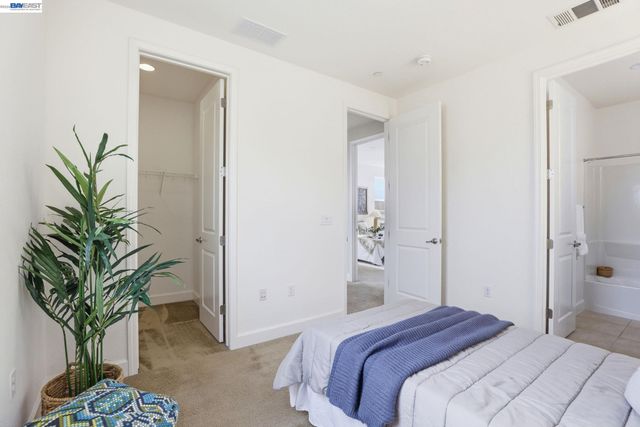 3398 Araldi Ln, Dublin, CA 94568