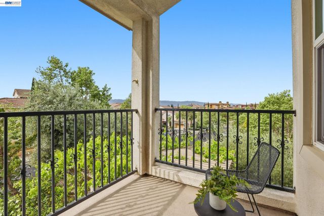 3398 Araldi Ln, Dublin, CA 94568