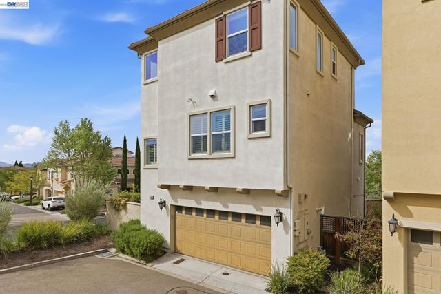 3398 Araldi Ln, Dublin, CA 94568