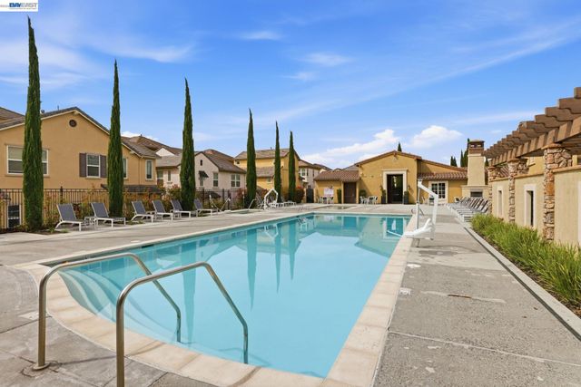 3398 Araldi Ln, Dublin, CA 94568