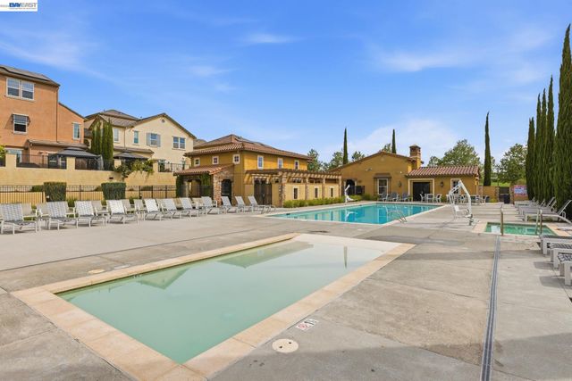 3398 Araldi Ln, Dublin, CA 94568