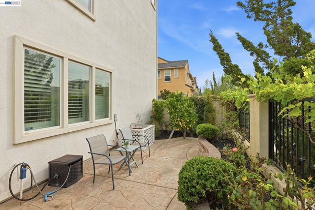 3398 Araldi Ln, Dublin, CA 94568