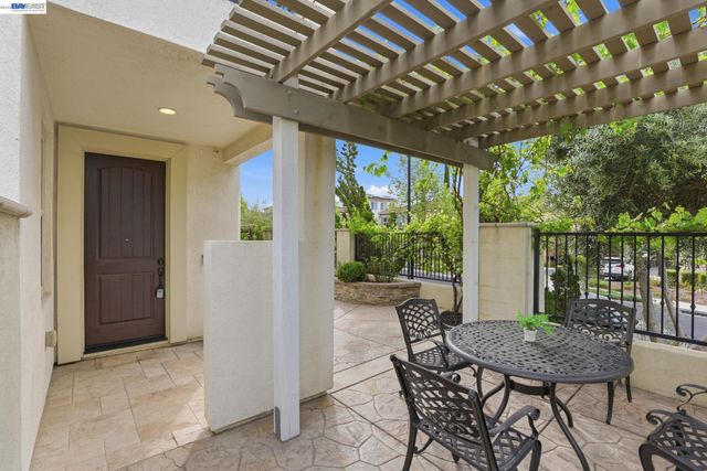 3398 Araldi Ln, Dublin, CA 94568