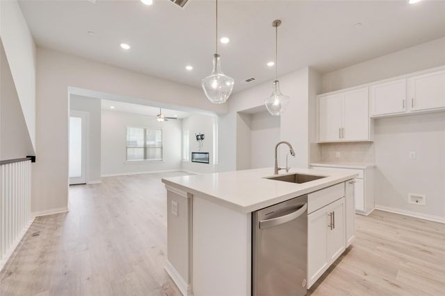 8340 Challenger Lane, Frisco, TX 75034