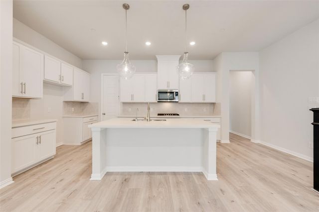 8340 Challenger Lane, Frisco, TX 75034