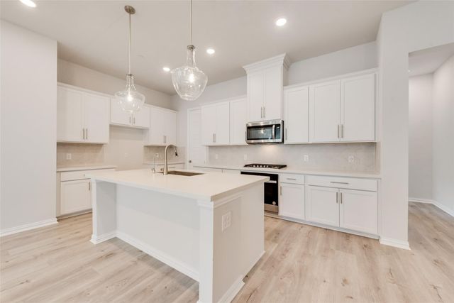 8340 Challenger Lane, Frisco, TX 75034