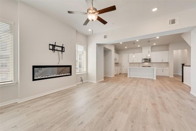 8340 Challenger Lane, Frisco, TX 75034