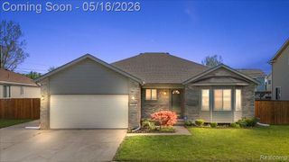 15948 Venice Avenue, Clinton Township, MI 48035