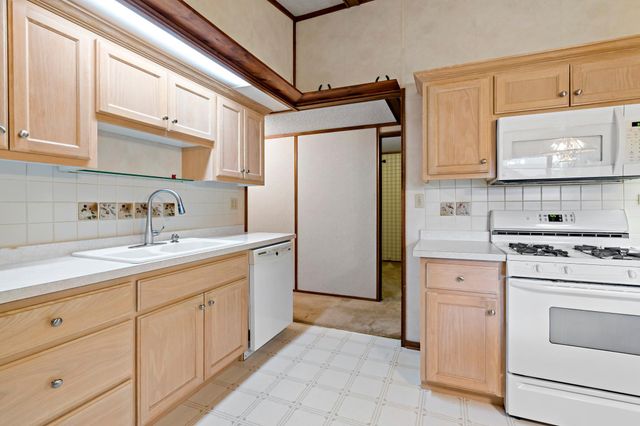 14873 Pixie Point Circle SE, Prior Lake, MN 55372
