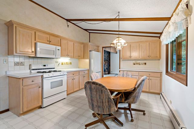 14873 Pixie Point Circle SE, Prior Lake, MN 55372