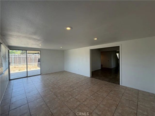 385 Burr Street, Corona, CA 92882