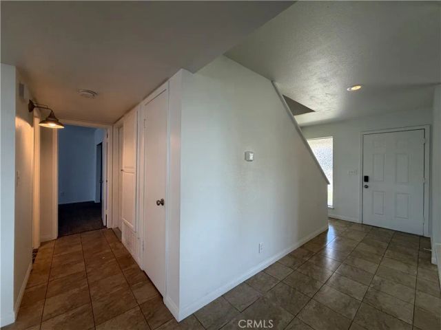 385 Burr Street, Corona, CA 92882