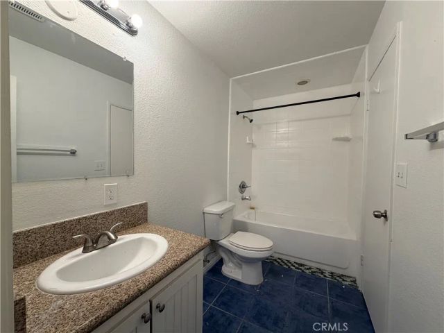 385 Burr Street, Corona, CA 92882