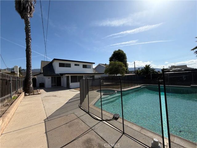385 Burr Street, Corona, CA 92882