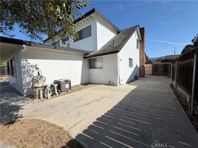 385 Burr Street, Corona, CA 92882
