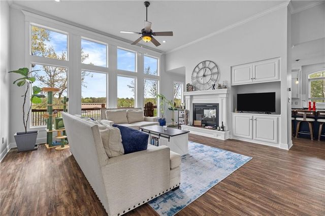 124 Teton Ridge, Lake Winnebago, MO 64034