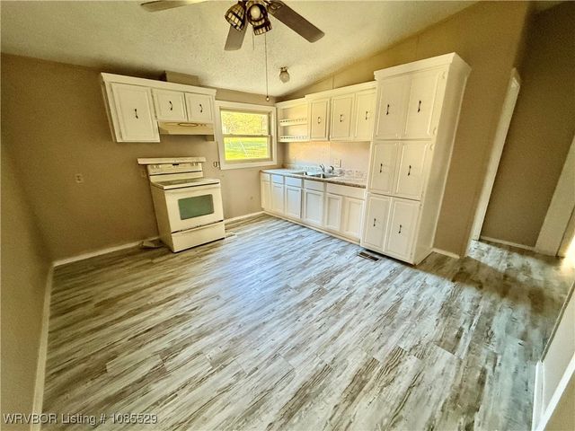 203 Arnall, Poteau, OK 74953