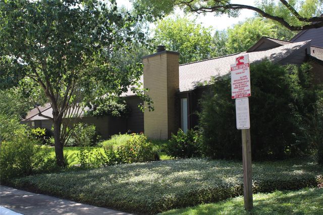 16508 Space Center Boulevard, Houston, TX 77058