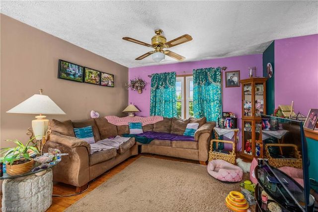 3505 Maxton Trail, Winston-salem, NC 27107