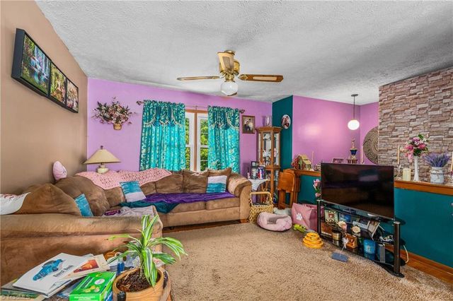 3505 Maxton Trail, Winston-salem, NC 27107