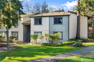 12905 126th Court NE #L205, Kirkland, WA 98034
