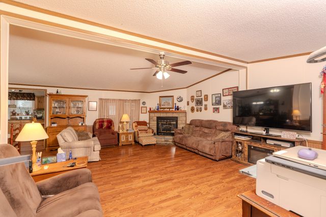 6683 Plainview Rd, Christiana, TN 37037