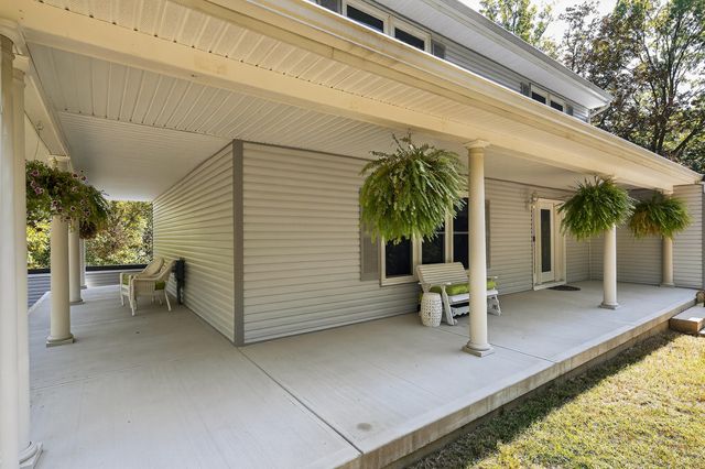 1978 US HWY 27, Falmouth, KY 41040