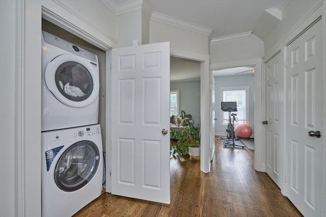 349 Linwood Ave 2, Newton, MA 02460