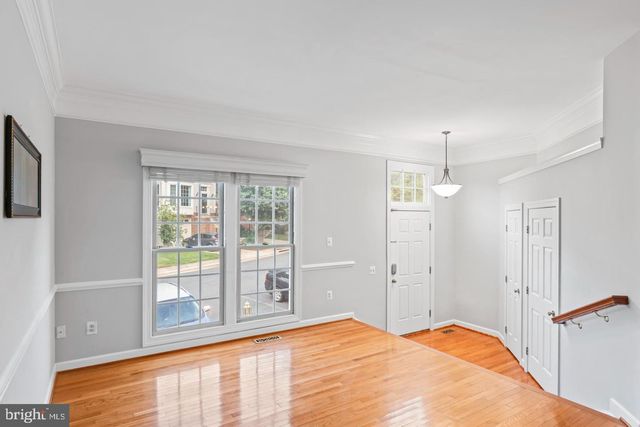 19893 UPLAND TER, Ashburn, VA 20147