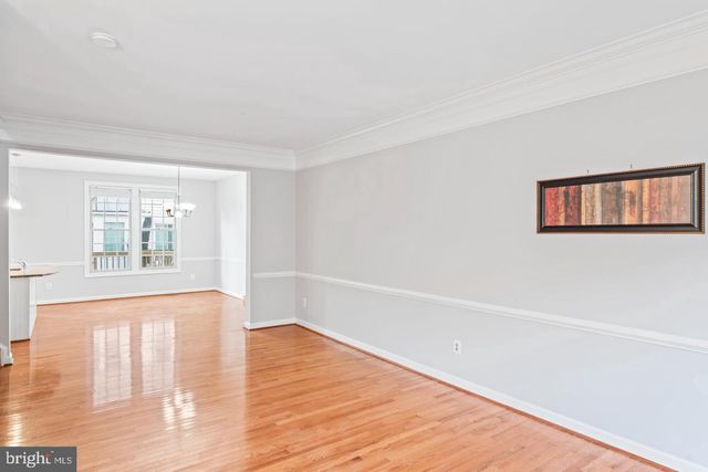 19893 UPLAND TER, Ashburn, VA 20147