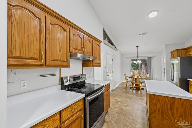 6016 Arnies Way, Milton, FL 32570