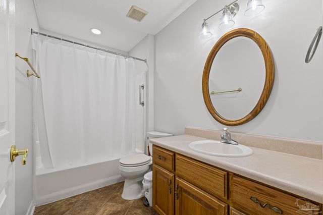 6016 Arnies Way, Milton, FL 32570