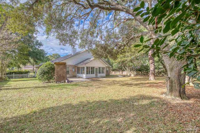 6016 Arnies Way, Milton, FL 32570