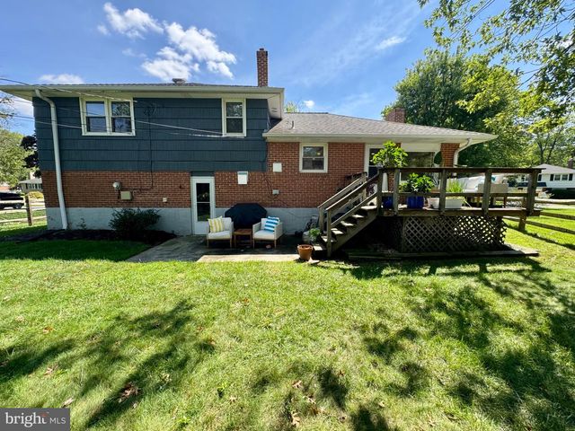 1005 SEDWICK DR, Wilmington, DE 19803