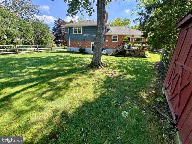 1005 SEDWICK DR, Wilmington, DE 19803