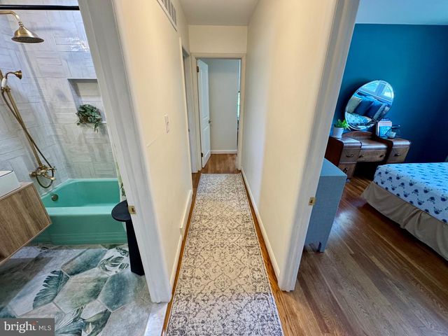 1005 SEDWICK DR, Wilmington, DE 19803