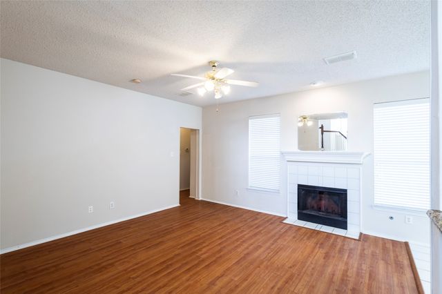 3913 Rushden Court, Plano, TX 75025