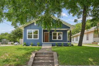 627 S Willomet Avenue, Dallas, TX 75208