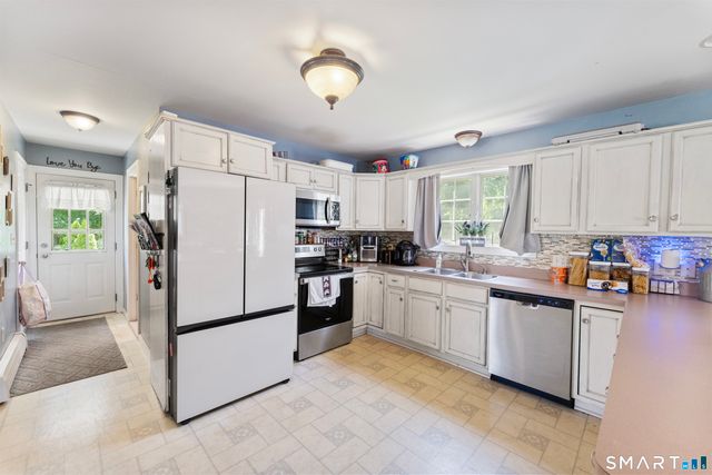 67 Katherine Avenue, Killingly, CT 06239
