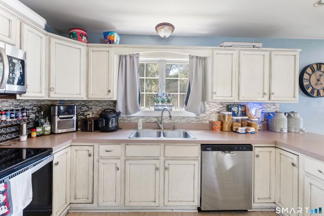 67 Katherine Avenue, Killingly, CT 06239
